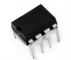 IC SP5619  FM7538C/S 5W 5V1A DIP8